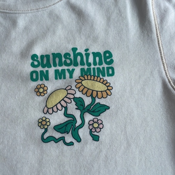 H and M baby tee - Picture 3 of 8